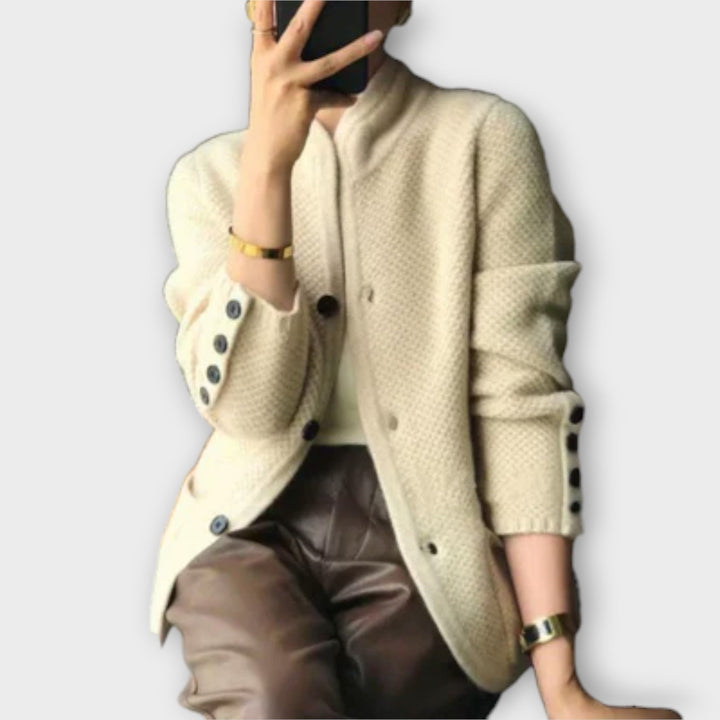 Cardigan Élégant et Confortable