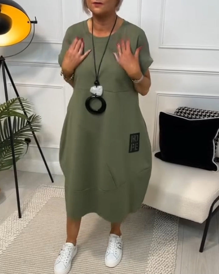 Cleo - Élégante Robe à Manches Courtes