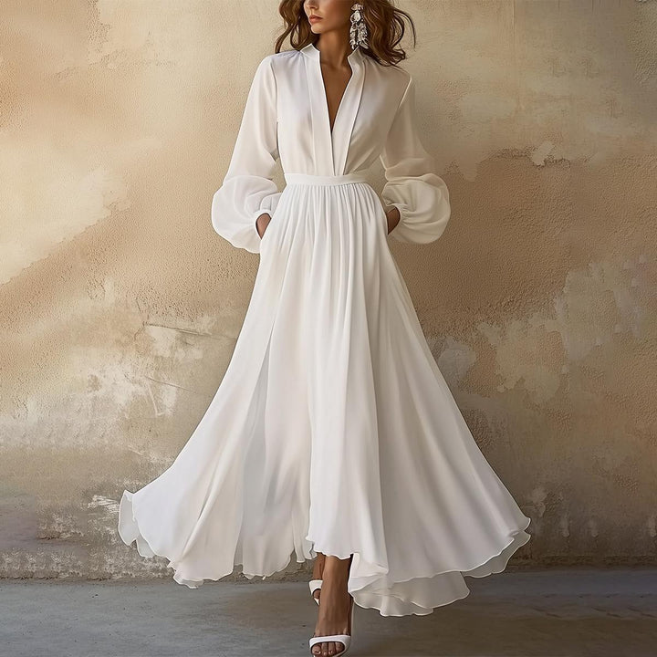 Robe Maxi Blanche Laura à Col V au Style Vintage