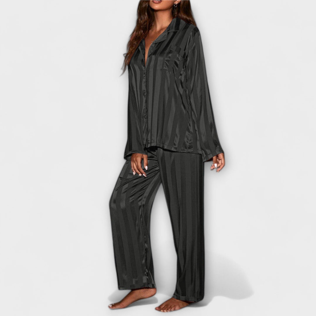 Pyjama Luxe