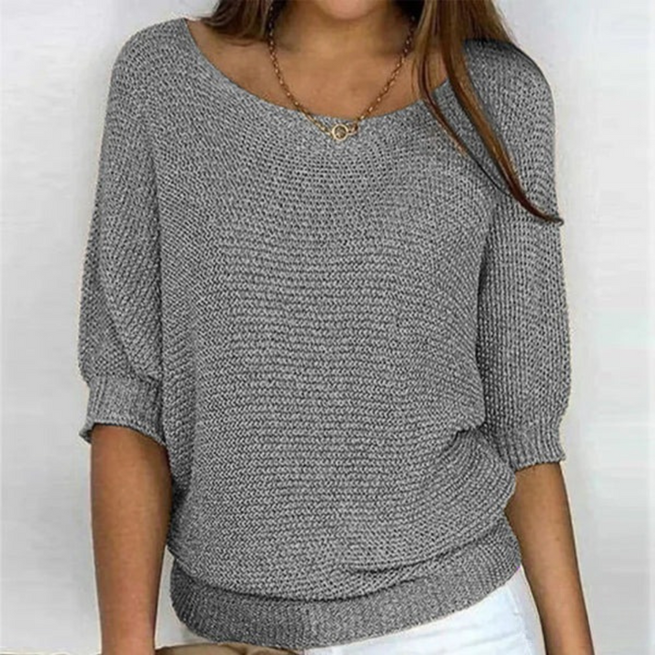 Abigail™ - Pull Doux et Confortable" can be rewritten as "Abigail™ - Sweater Soft and Cozy.