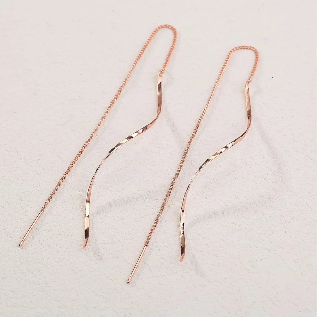 Boucles d'Oreilles Longues avec Design de Vague