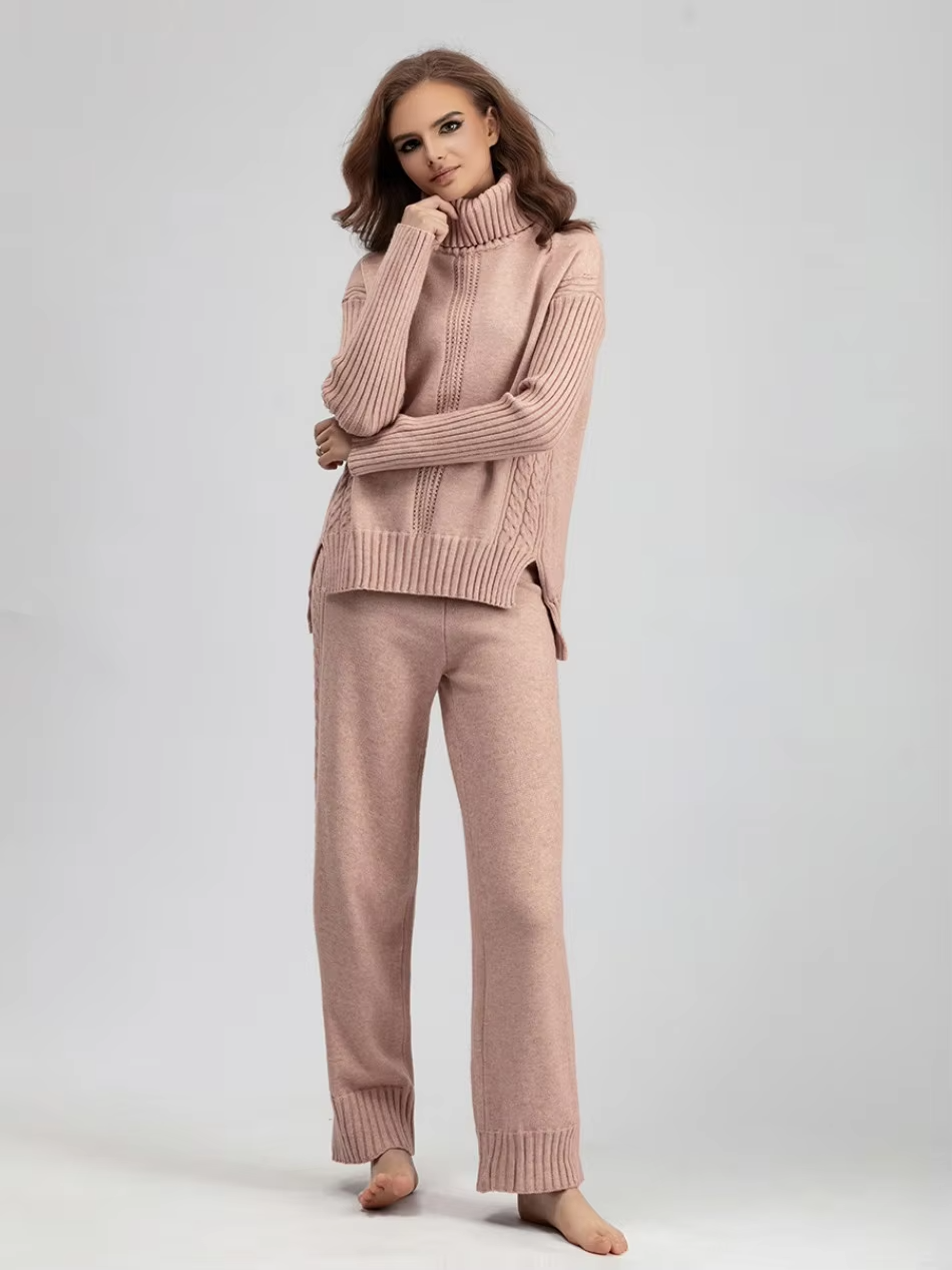 Scarlett™ - Ensemble élégant avec pull à col haut et pantalon ample